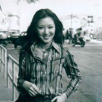 【母親節特蒐】80穿搭時尚，原來30年前的fashion icon是她們！