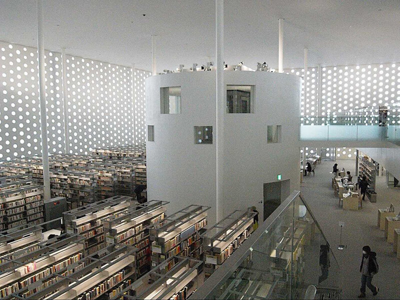 日本金澤海未來圖書館